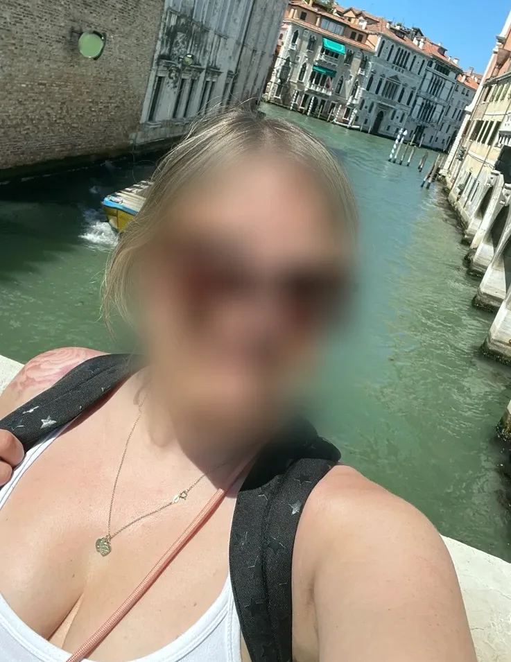 Thea, 36